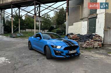 Купе Ford Mustang 2017 в Львове