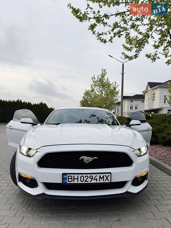 Купе Ford Mustang 2017 в Одессе