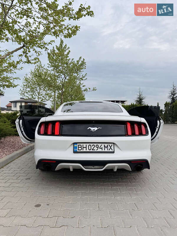 Купе Ford Mustang 2017 в Одессе