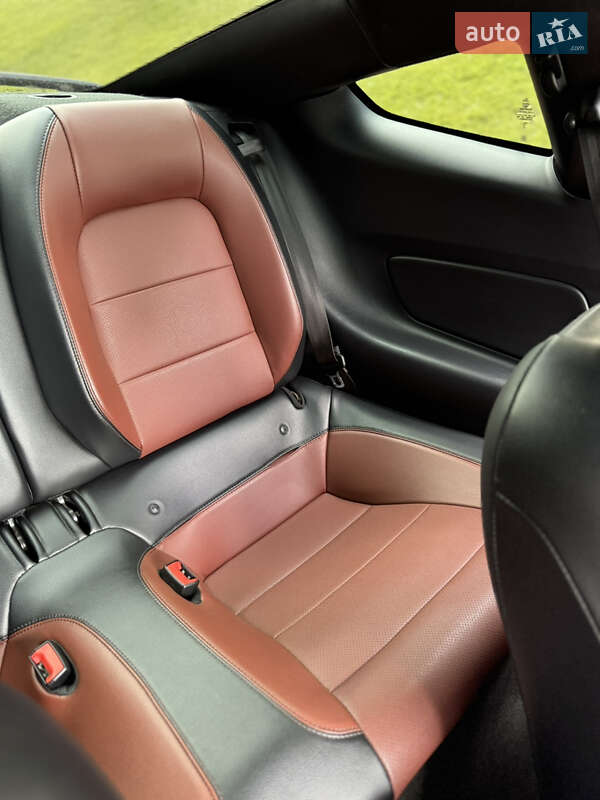 Купе Ford Mustang 2018 в Києві