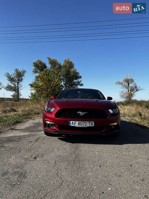Купе Ford Mustang 2016 в Днепре фото 15 Купе Ford Mustang 2016 в Днепре