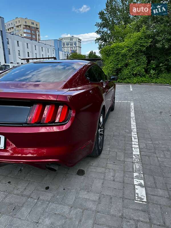 Купе Ford Mustang 2017 в Львове