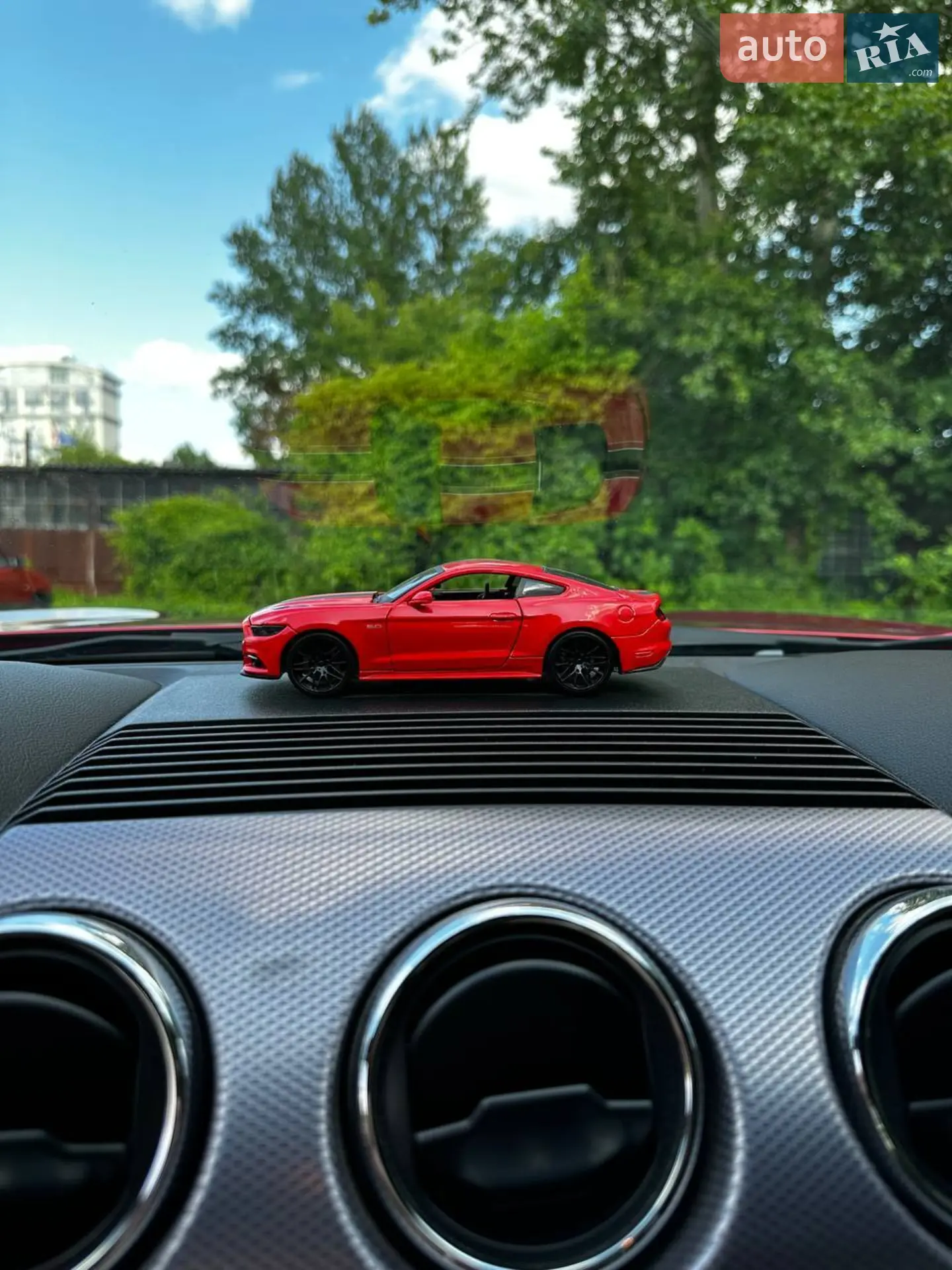 2017 Ford Mustang - мініатюра 38