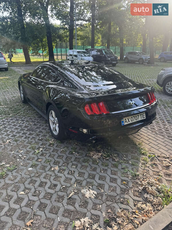 Купе Ford Mustang 2016 в Харькове