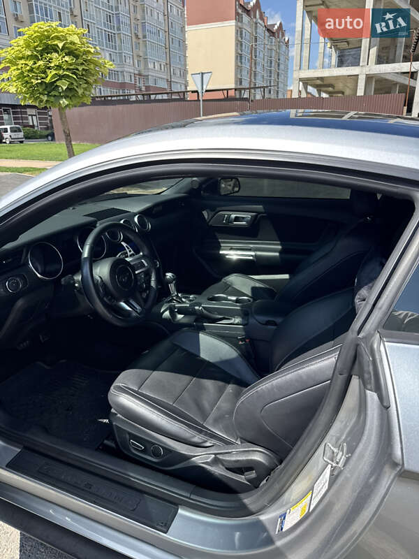 Купе Ford Mustang 2021 в Киеве фото 25 Купе Ford Mustang 2021 в Киеве