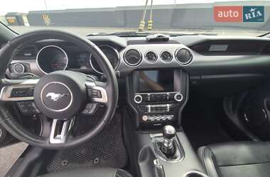 Купе Ford Mustang 2016 в Киеве