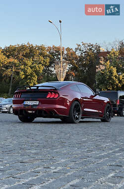 Купе Ford Mustang 2017 в 
