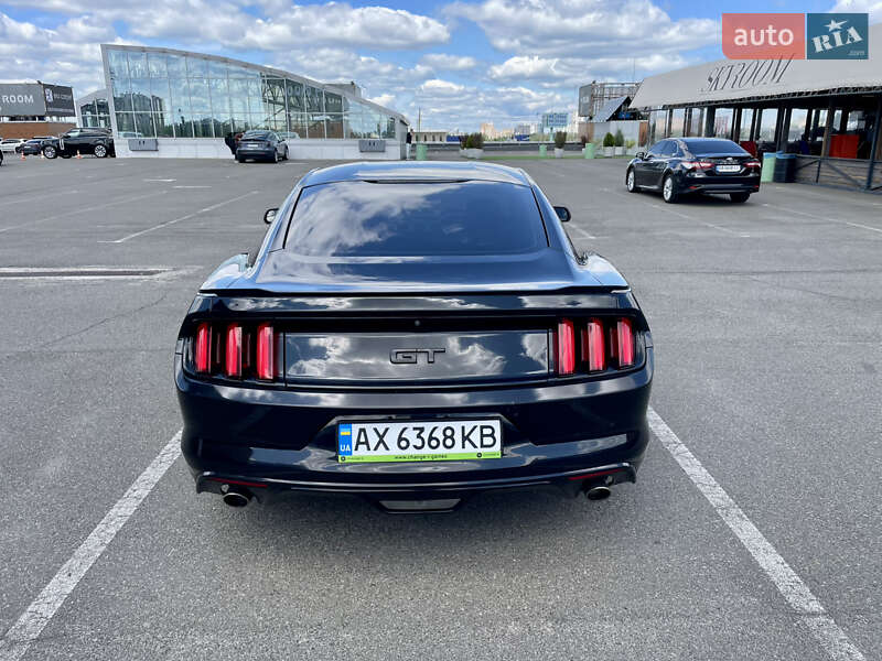 Купе Ford Mustang 2017 в Киеве