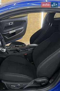 Купе Ford Mustang 2016 в Харкові