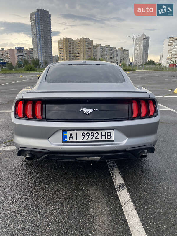 Купе Ford Mustang 2019 в Києві
