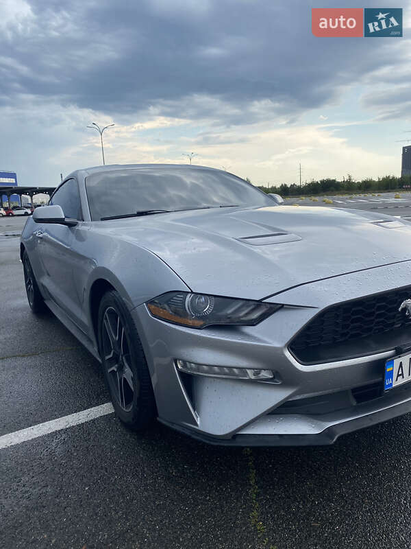 Купе Ford Mustang 2019 в Києві