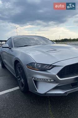 Купе Ford Mustang 2019 в 