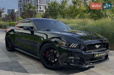 Купе Ford Mustang 2016 в Києві