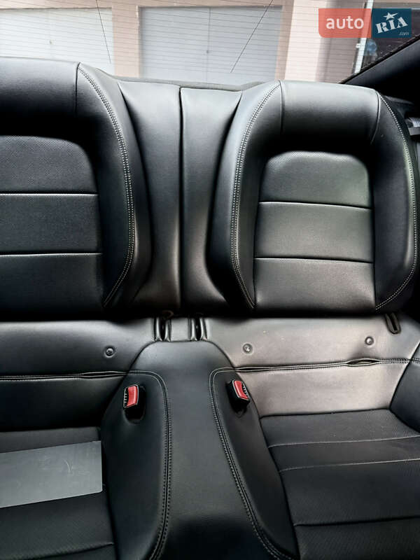 Купе Ford Mustang 2015 в Хмельницькому фото 9 Купе Ford Mustang 2015 в Хмельницькому
