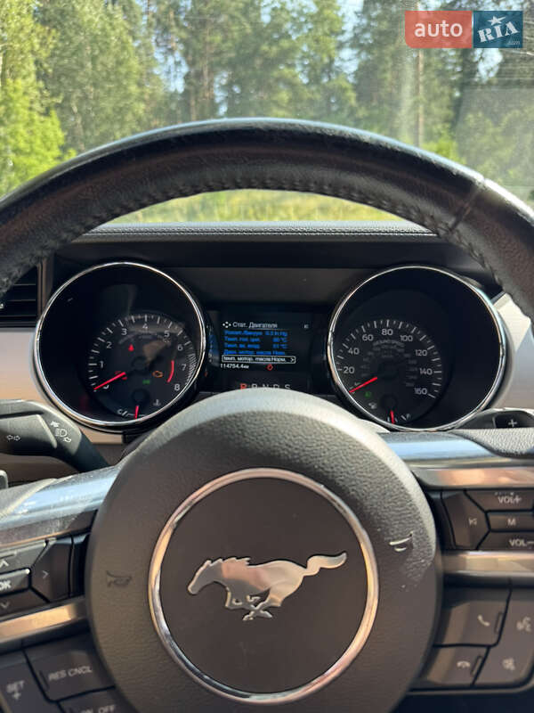 Купе Ford Mustang 2015 в Киеве