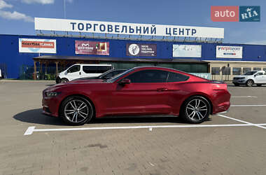 Купе Ford Mustang 2017 в 