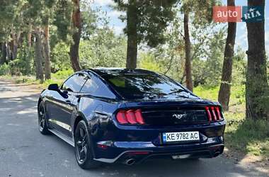 Купе Ford Mustang 2019 в 