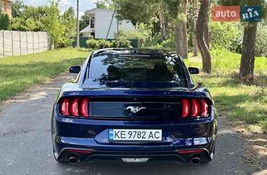 Купе Ford Mustang 2019 в 