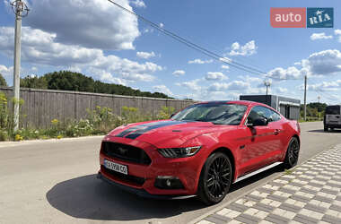 Купе Ford Mustang 2017 в 