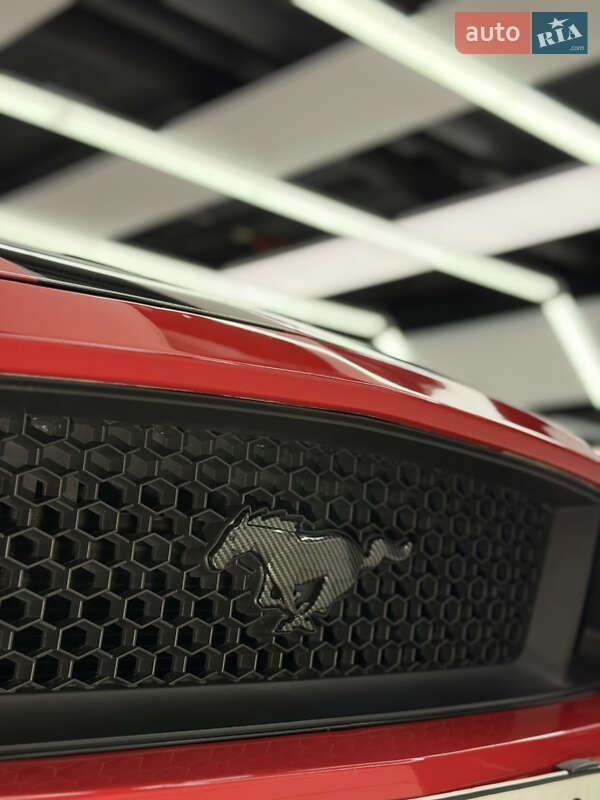 Купе Ford Mustang 2017 в Киеве