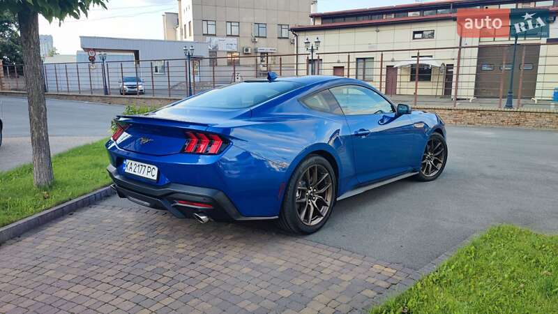 Купе Ford Mustang 2024 в Києві