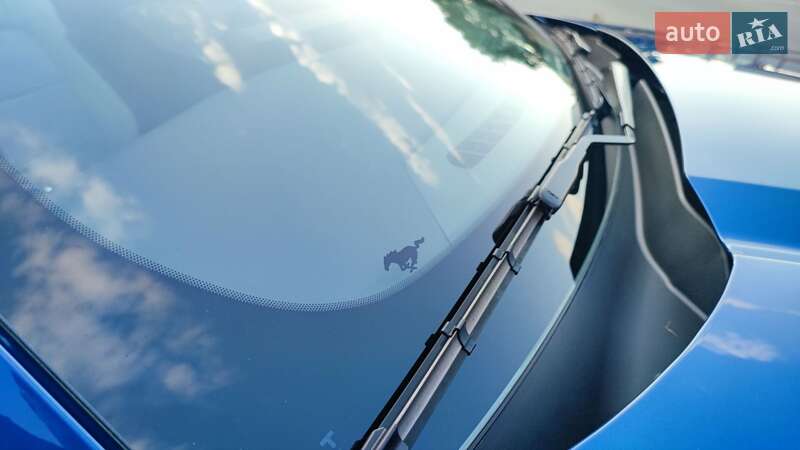 Купе Ford Mustang 2024 в Києві