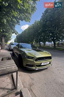Купе Ford Mustang 2015 в Хмельницькому