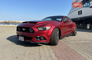 Купе Ford Mustang 2016 в 