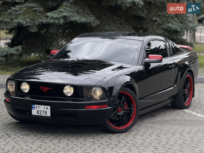 Купе Ford Mustang 2007 в 
