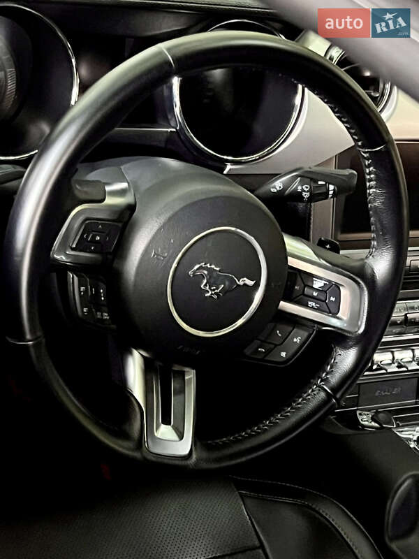 Купе Ford Mustang 2015 в Одесі