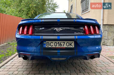 Купе Ford Mustang 2017 в 