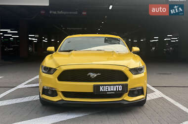 Купе Ford Mustang 2014 в 