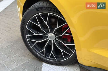 Купе Ford Mustang 2014 в 