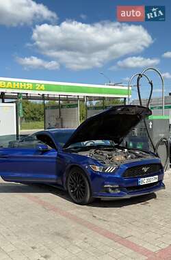 Купе Ford Mustang 2016 в 