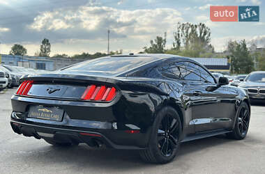 Купе Ford Mustang 2014 в 