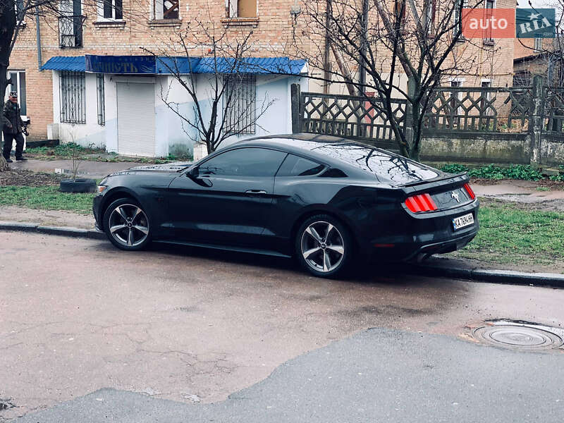 Купе Ford Mustang 2015 в Бердичеве