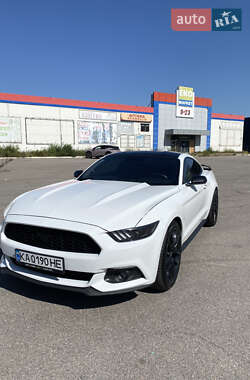 Купе Ford Mustang 2015 в Киеве