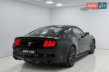 Купе Ford Mustang 2015 в 