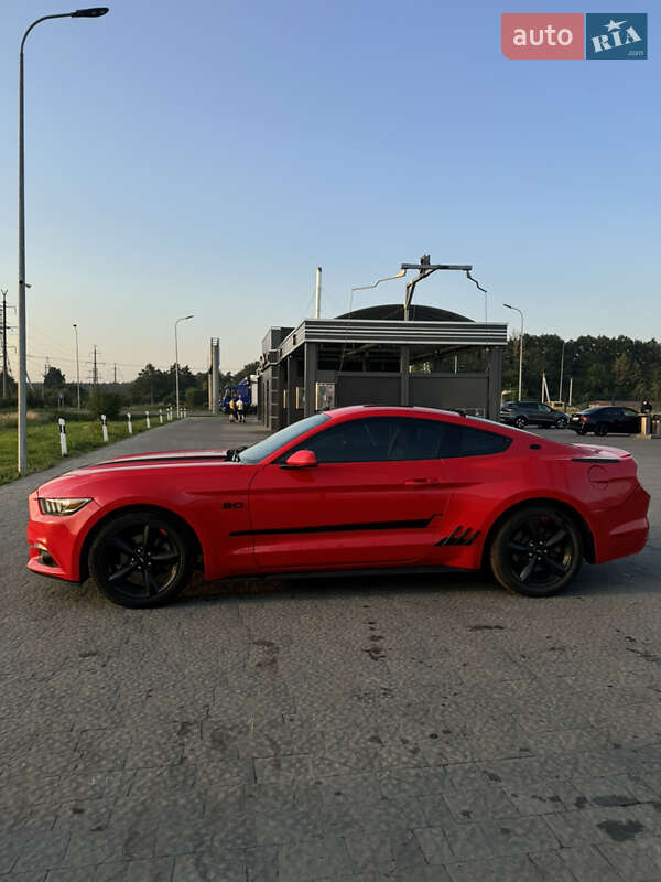 Купе Ford Mustang 2015 в Львове фото 6 Купе Ford Mustang 2015 в Львове