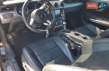 Купе Ford Mustang 2020 в 
