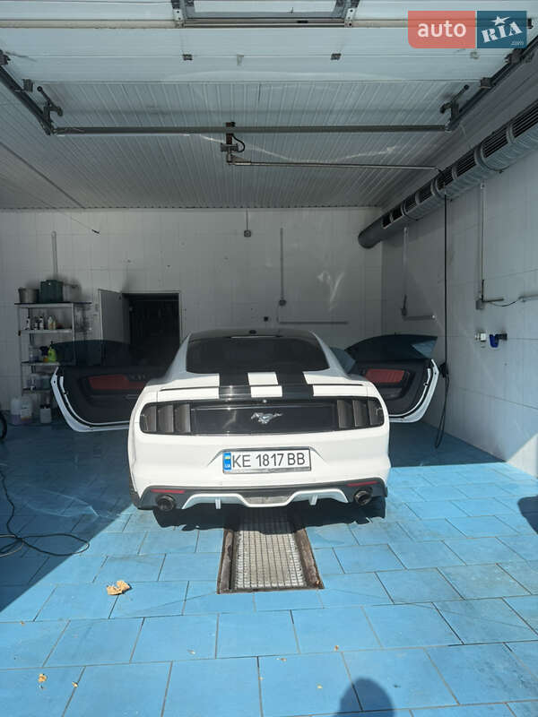 Купе Ford Mustang 2015 в Днепре фото 31 Купе Ford Mustang 2015 в Днепре