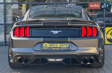 Купе Ford Mustang 2018 в 