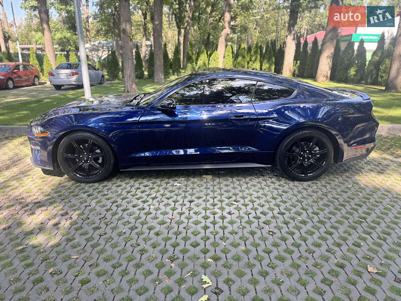 Купе Ford Mustang 2019 в Харькове