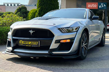 Купе Ford Mustang 2016 в 