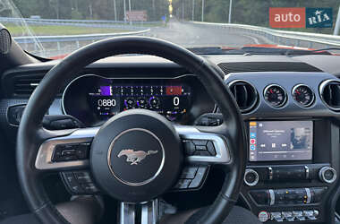 Купе Ford Mustang 2015 в 