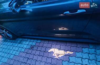 Купе Ford Mustang 2017 в 