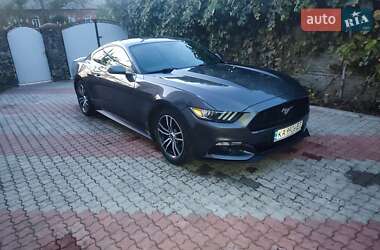 Купе Ford Mustang 2017 в 
