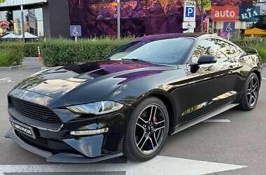 Купе Ford Mustang 2018 в 