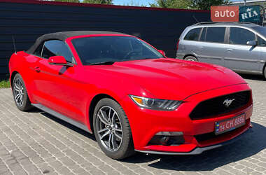 Кабриолет Ford Mustang 2015 в 