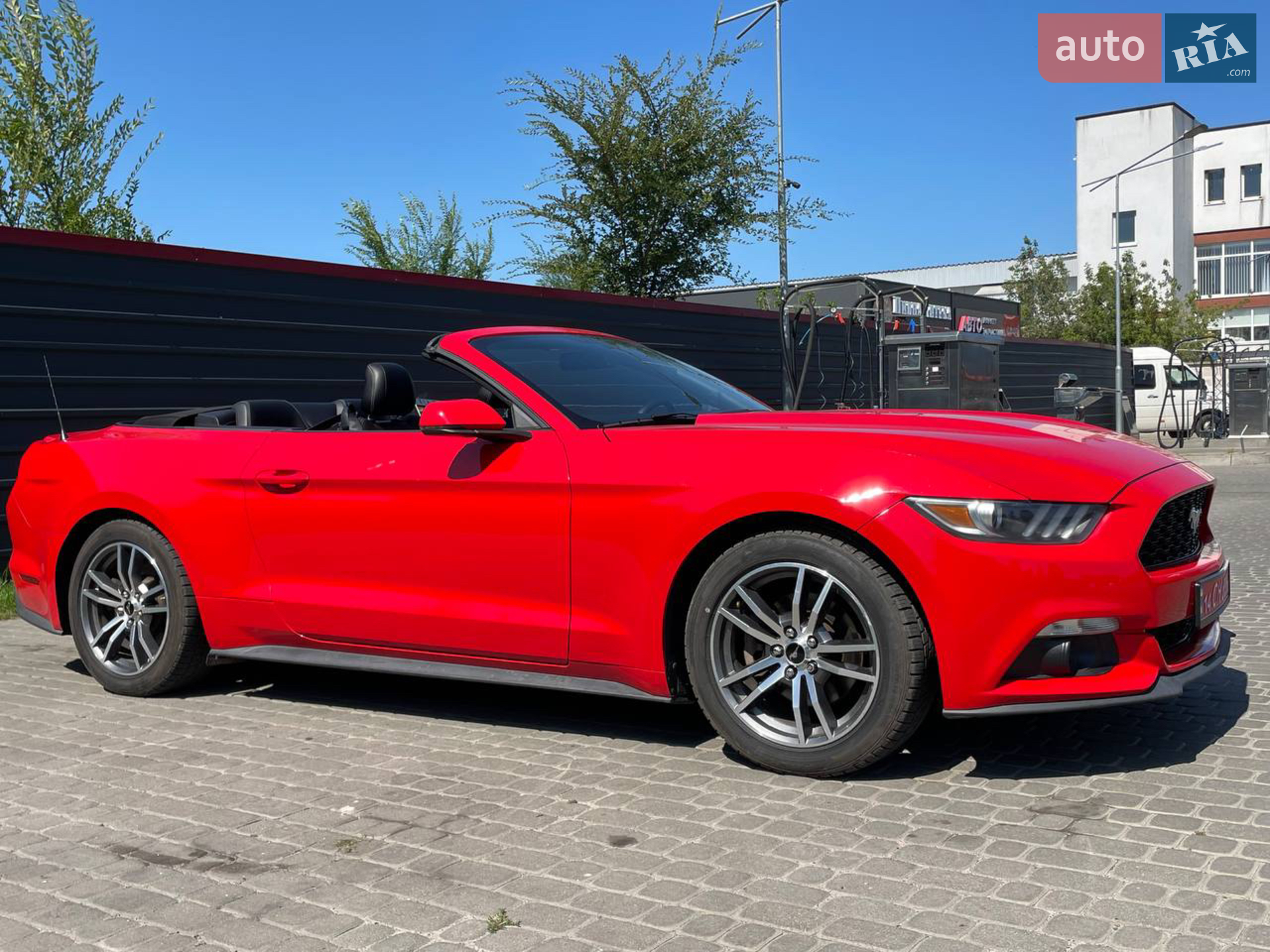 2015 Ford Mustang - мініатюра 11